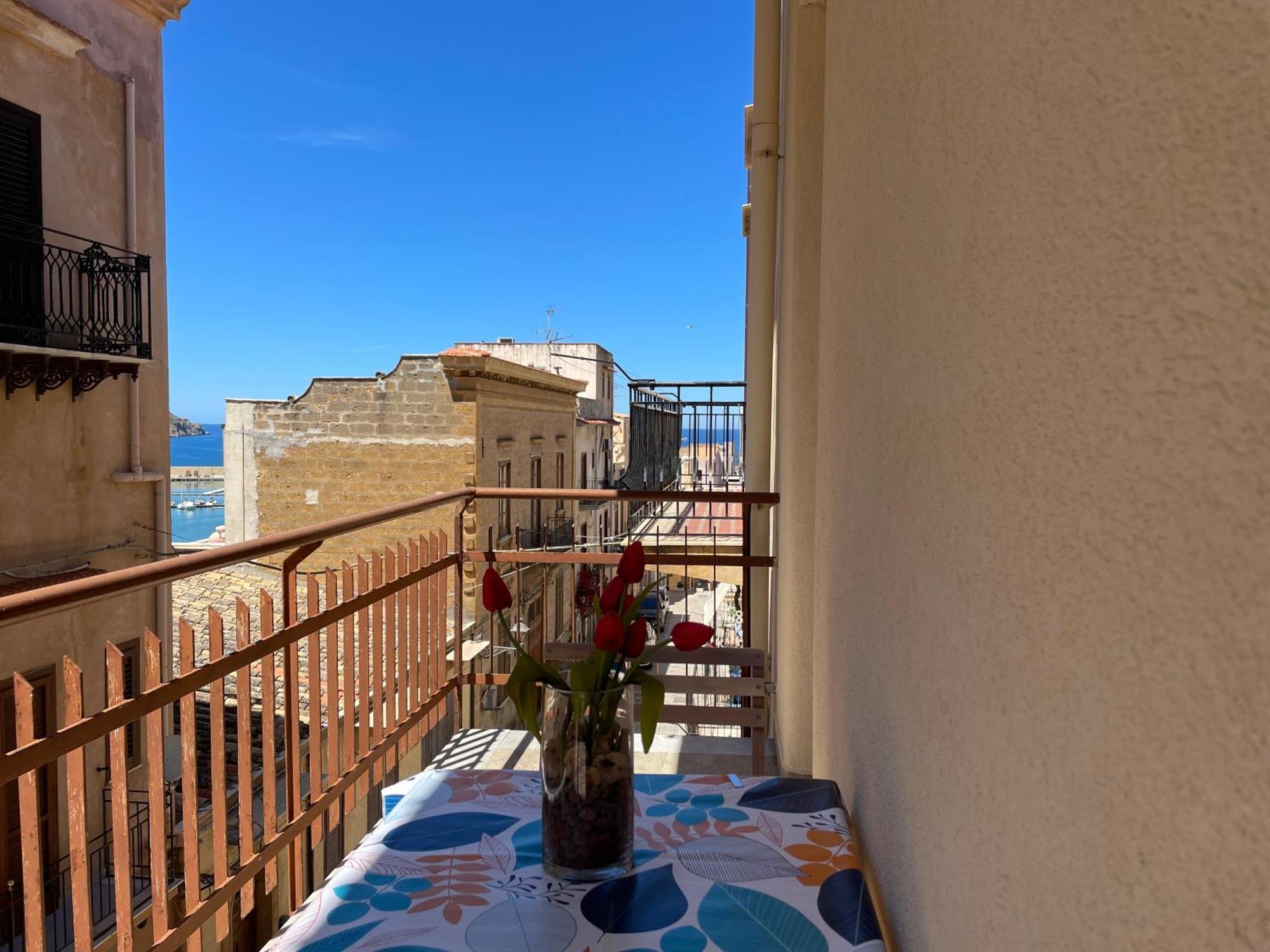 Suite De La Sicilienne Castellammare del Golfo Exterior photo